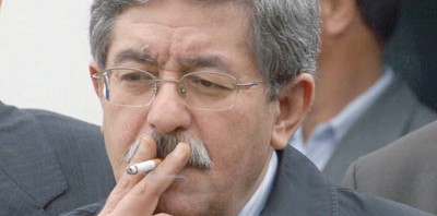 Settling of scores within the Algerian authority : Ouyahia counter-attacks
